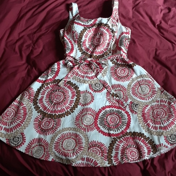 β¬οΈ$59 NWOT Sleeveless Scoop Neck Party Dress - Picture 4 of 8